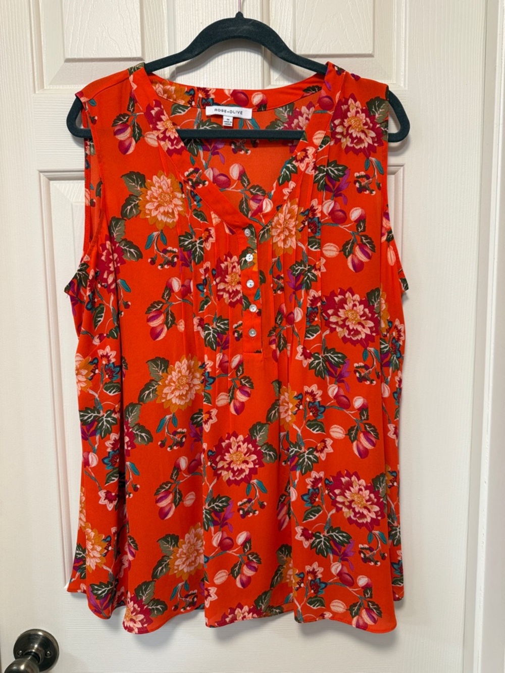 Rose & Olive Orange Floral Sleeveless Henley Top